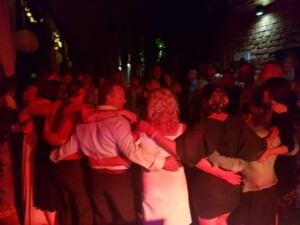 X-Large die Hochzeitsmusik und Hochzeitsband aus Oberösterreich spielt zahlreiche Bälle, Hochzeiten, Firmenevents, Galas, Silvestergala auch in OÖ, Innviertel, Hausruckviertel, Salzkammergut, Linz, Oberösterreich, Mühlviertel, Niederösterreich, Salzburg, Bayern, Passau und Tirol